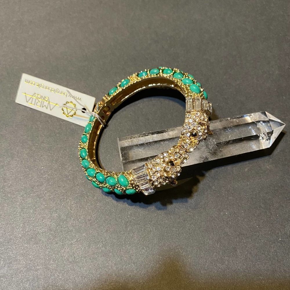 NWOT Amrita Singh Gold and Green Lepoard π Bracelet - Picture 7 of 11